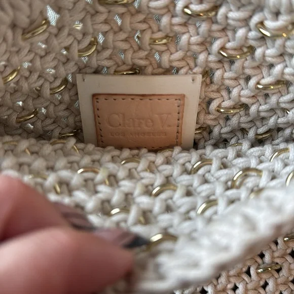 Clare V. Off white woven shoulder bag with strap. Summer 2023 - Picture 4 of 5